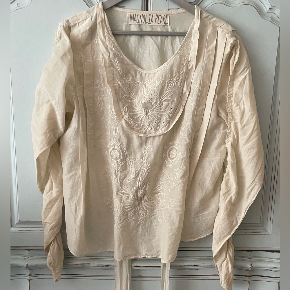 Magnolia Pearl Into the Groove Blouse - Picture 9 of 16